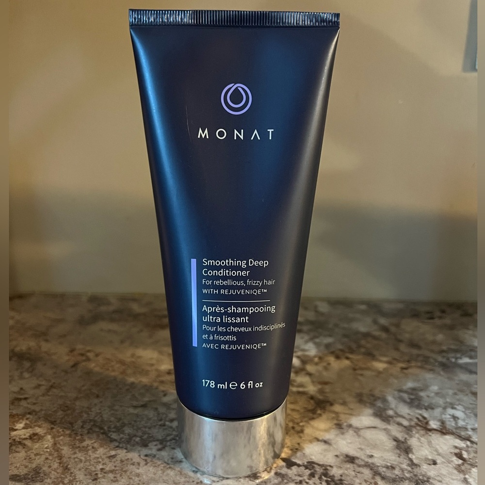 Monat Smoothing Deep Conditioner